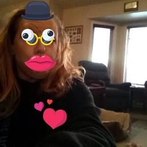 Meet your Posher, Cami